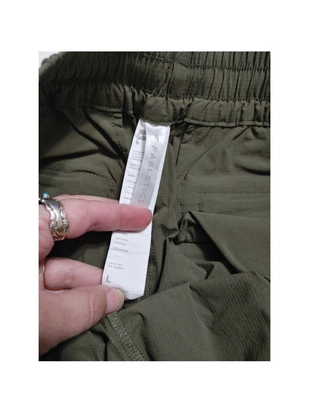 Women's Fabletics Olive Green Wide Leg Heights Cargo Pants Size L - Picture 5 of 11
